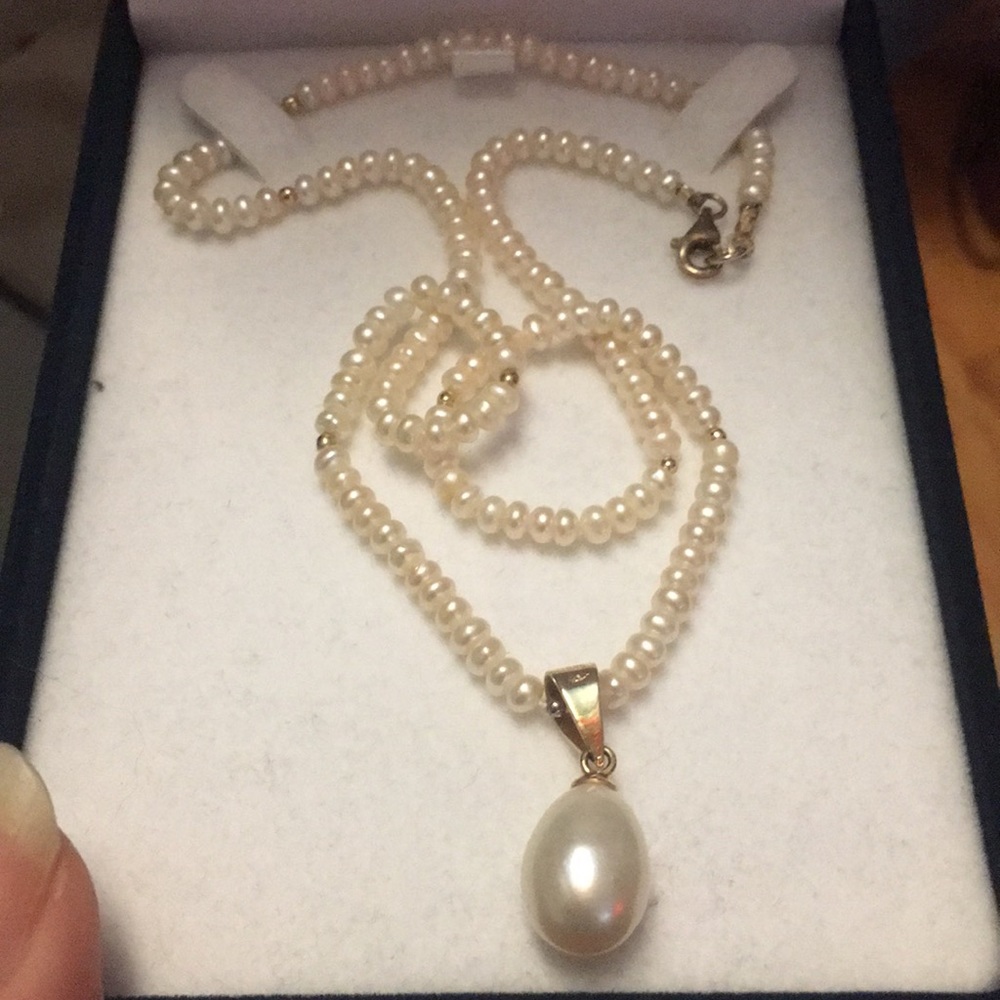 Pearl necklace